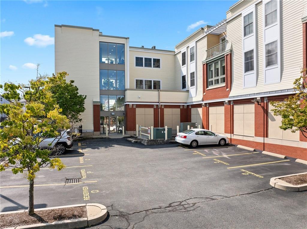 333 Atwells Avenue, Unit#305, Providence