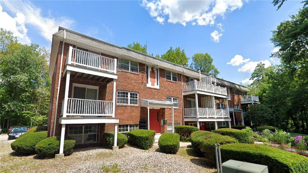 11 Stonehenge Drive, Unit#126e, Smithfield