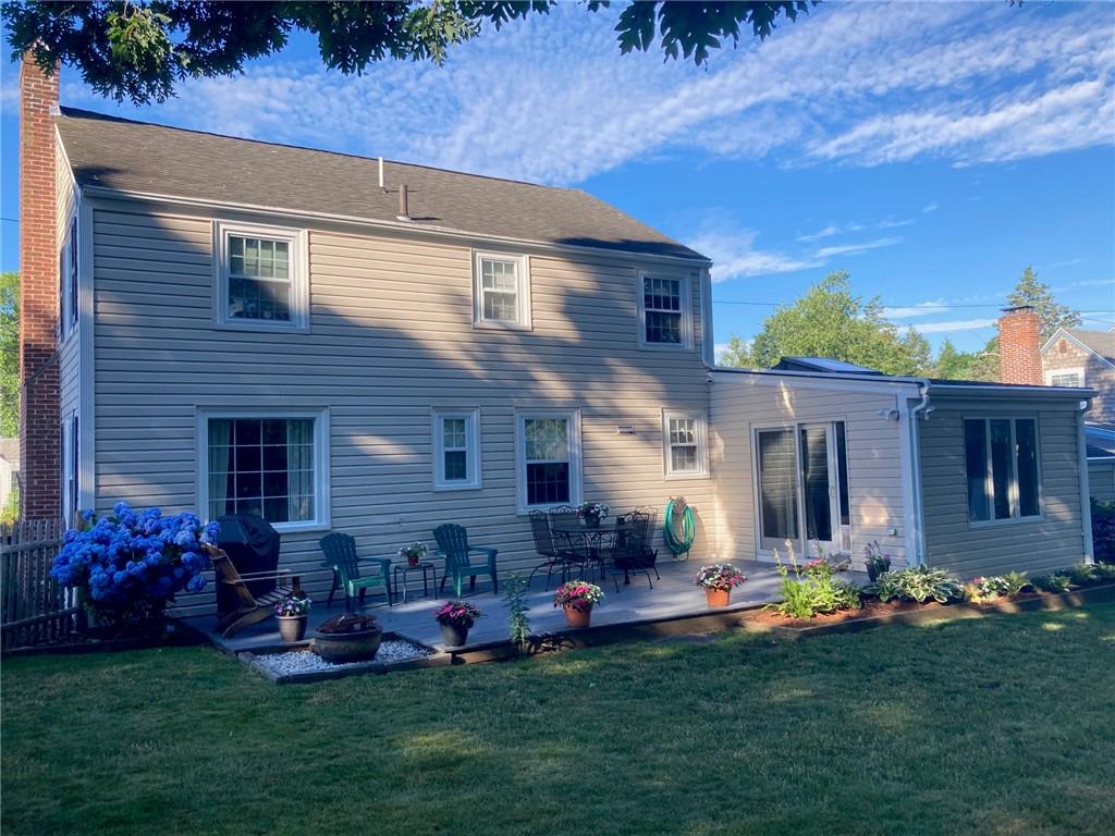 90 Greenwich Avenue, East Providence