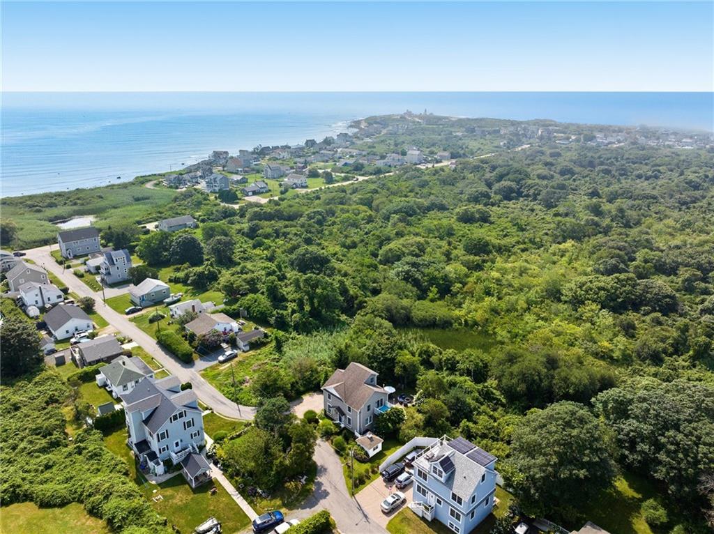 26 Anglers Court, Narragansett