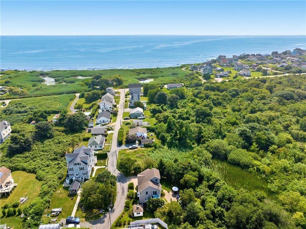 26 Anglers Court, Narragansett