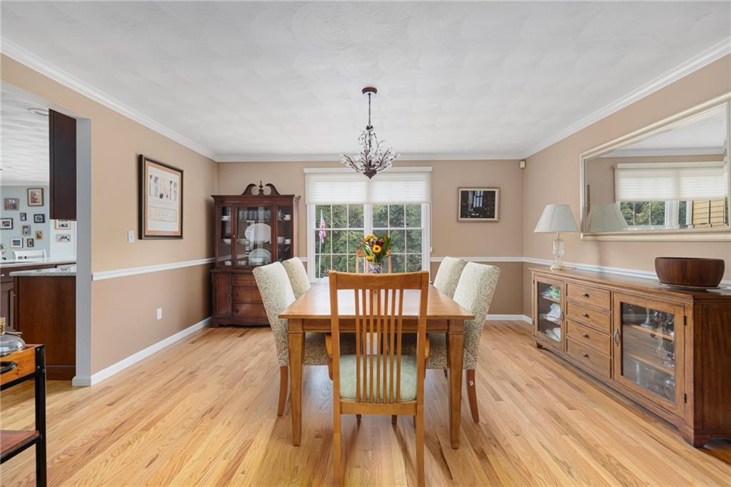 109 Crest Field Lane, North Kingstown