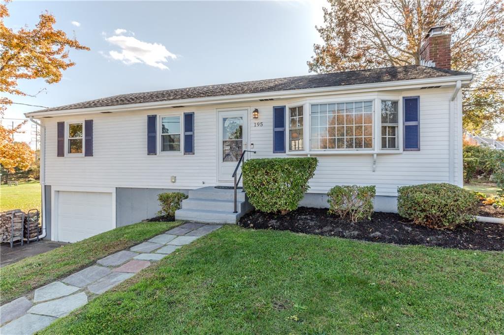 195 Windward Drive, Portsmouth