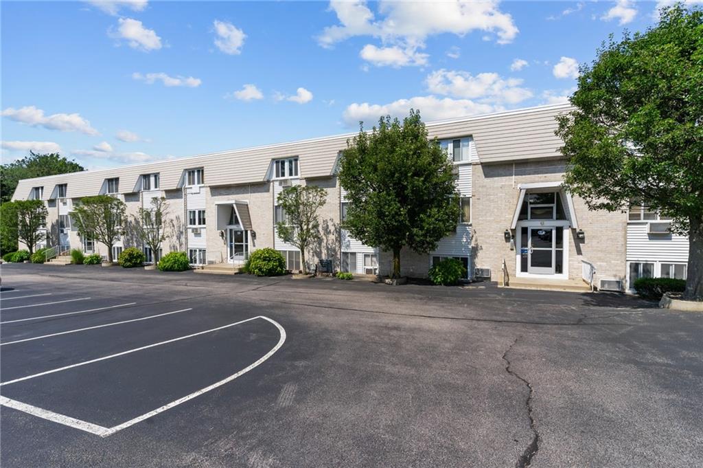 4430 Post Road, Unit#40c, Warwick