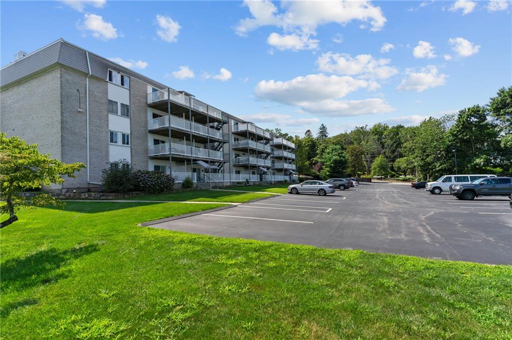 4430 Post Road, Unit#40c, Warwick