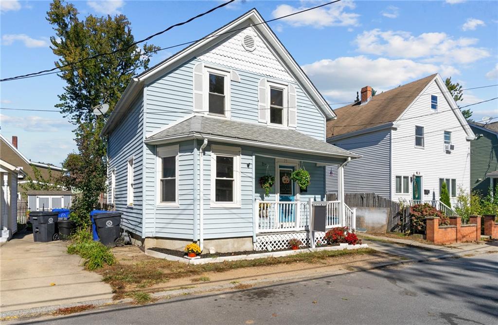 75 Cedar Avenue, East Providence