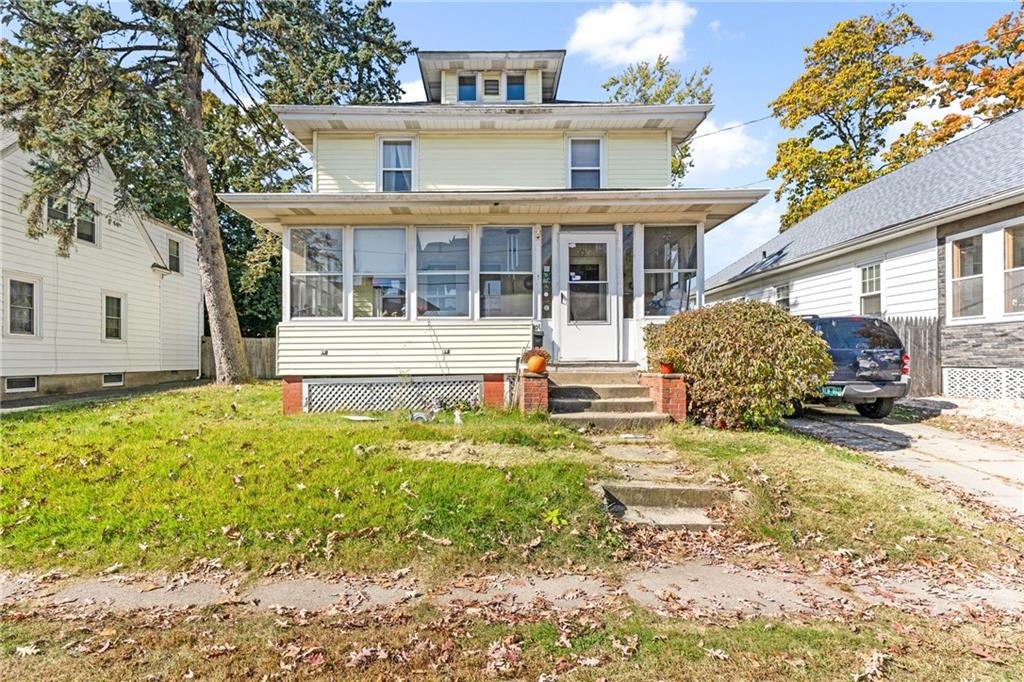 101 Knollwood Avenue, Cranston