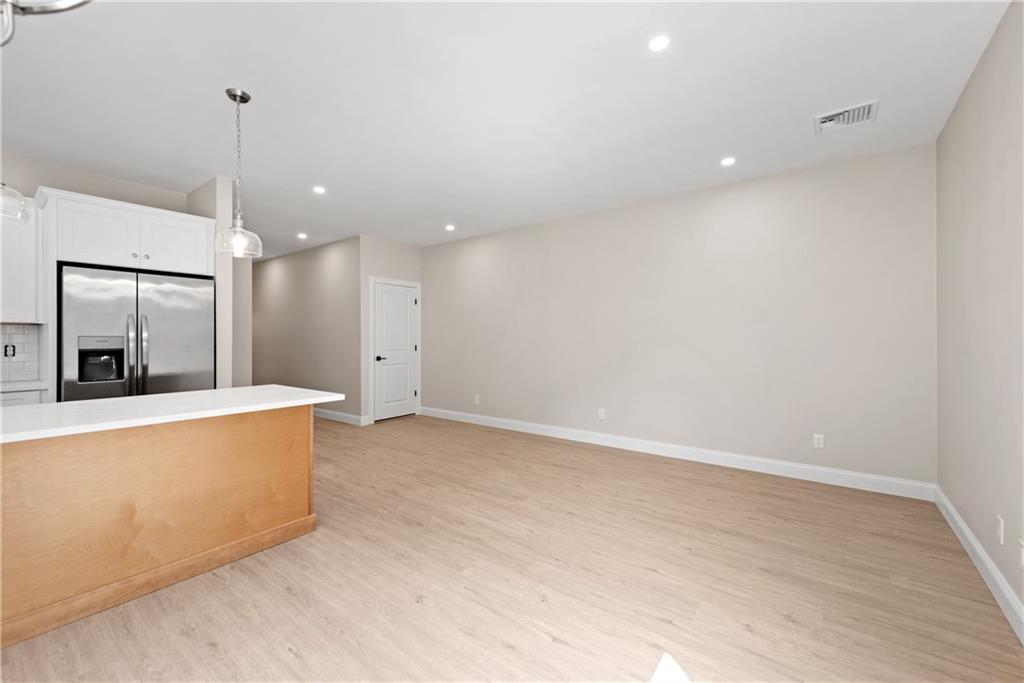 1485 Lonsdale Avenue, Unit#d, Lincoln