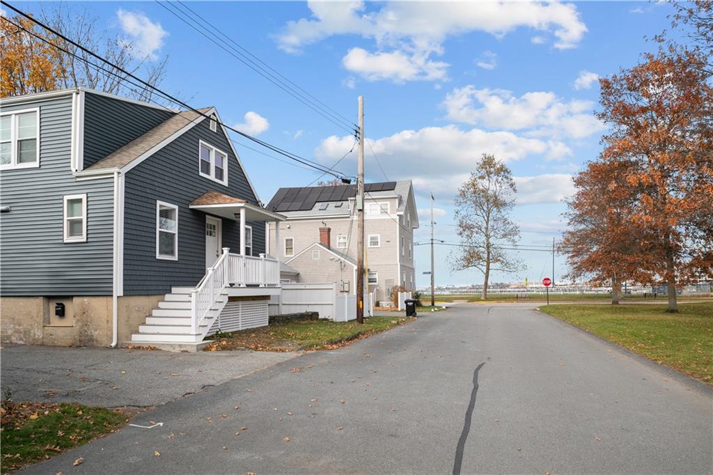 3 Clinton Street, Unit#b, Newport