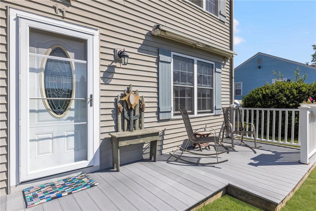 11 Sea Lea Drive, Narragansett