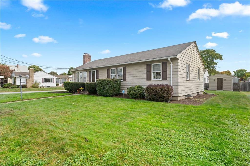 597 Woodward Road, North Providence