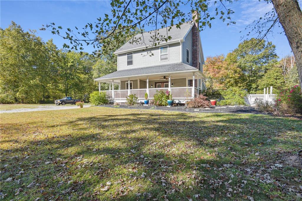 89 Maxson Hill Road, Hopkinton