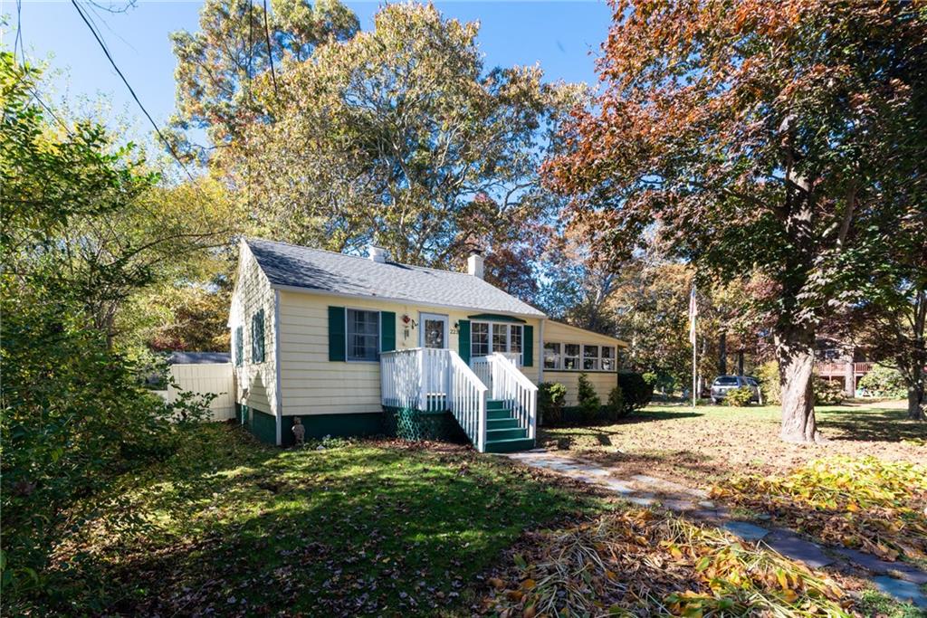 223 Mautucket Road, South Kingstown