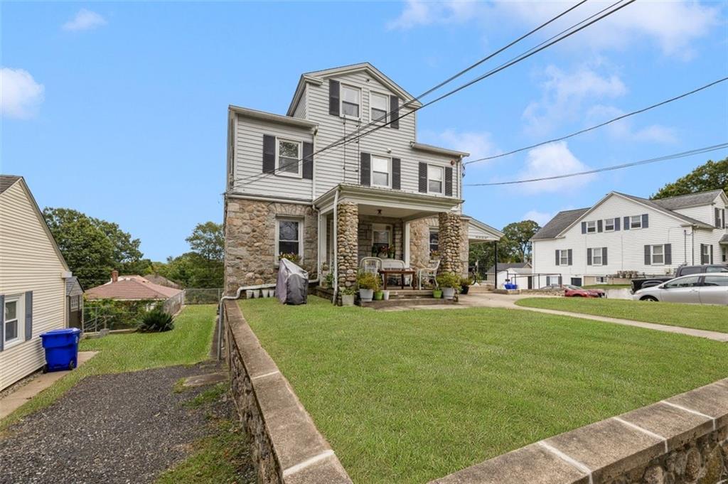 26 - 28-30 Pawtuxet Terrace, West Warwick