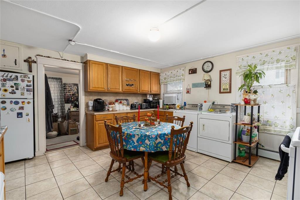 26 - 28-30 Pawtuxet Terrace, West Warwick