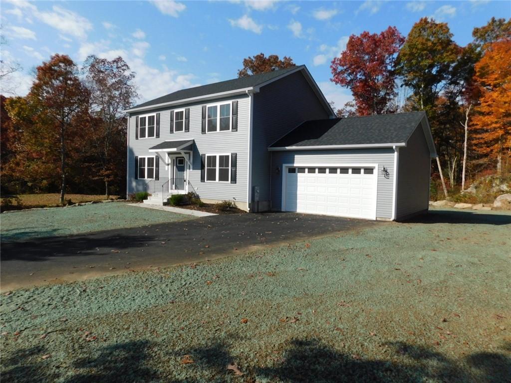 40 Hopkinton Hill Road, Hopkinton