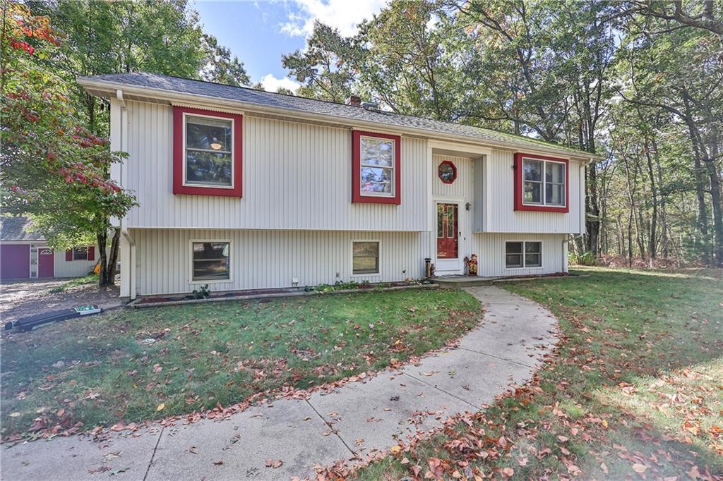 634 Buck Hill Road, Burrillville