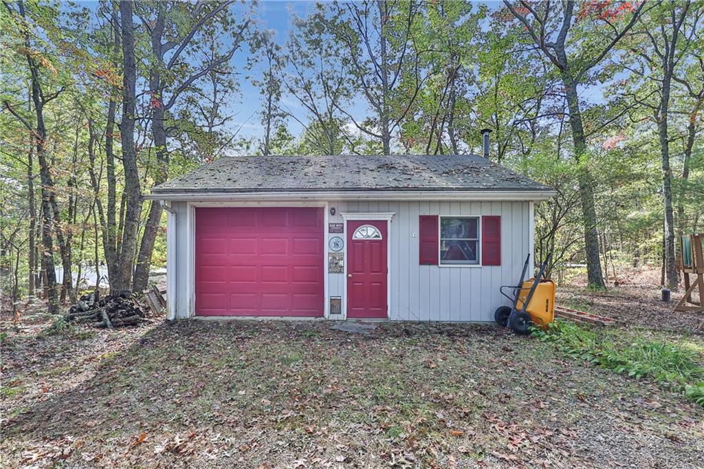 634 Buck Hill Road, Burrillville