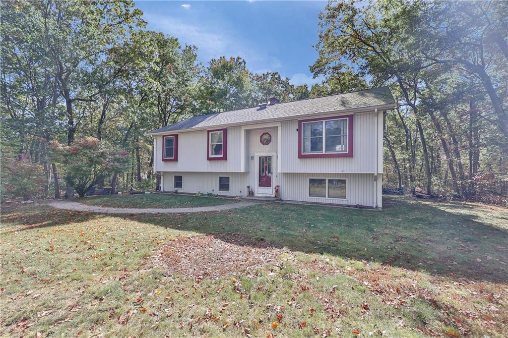 634 Buck Hill Road, Burrillville