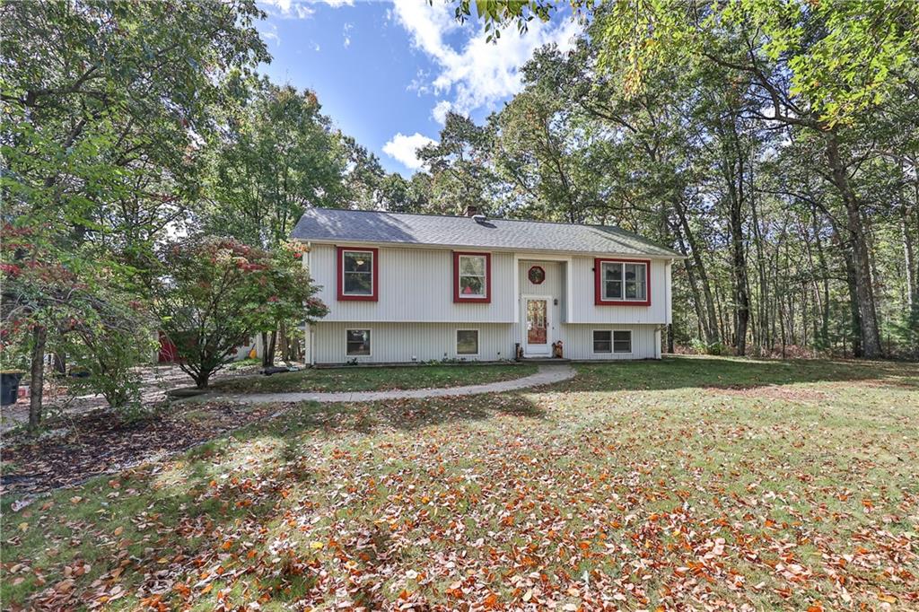 634 Buck Hill Road, Burrillville