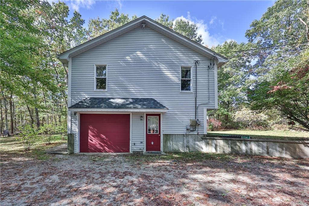 634 Buck Hill Road, Burrillville