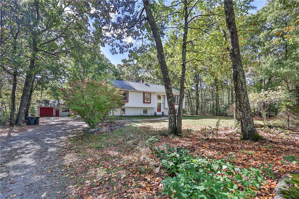 634 Buck Hill Road, Burrillville