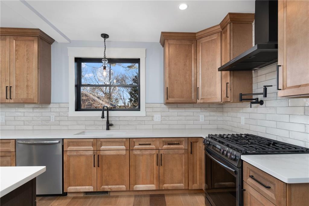 71 Johnson Avenue, North Kingstown