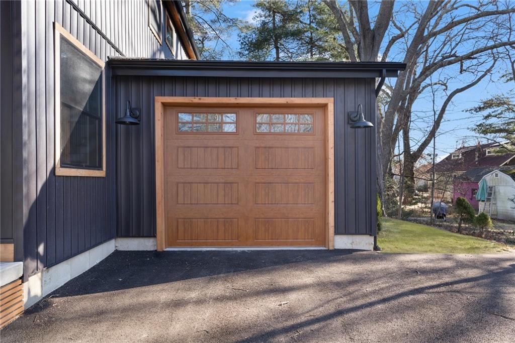 71 Johnson Avenue, North Kingstown