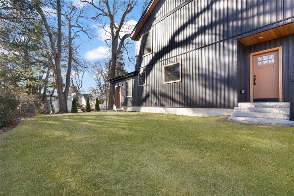 71 Johnson Avenue, North Kingstown