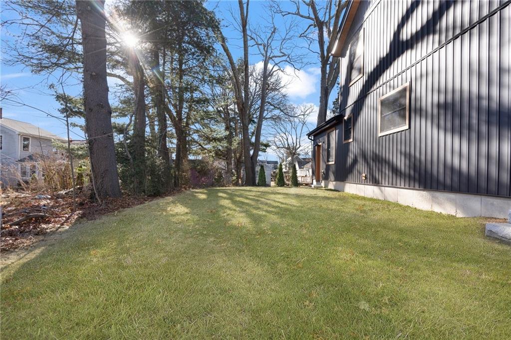 71 Johnson Avenue, North Kingstown