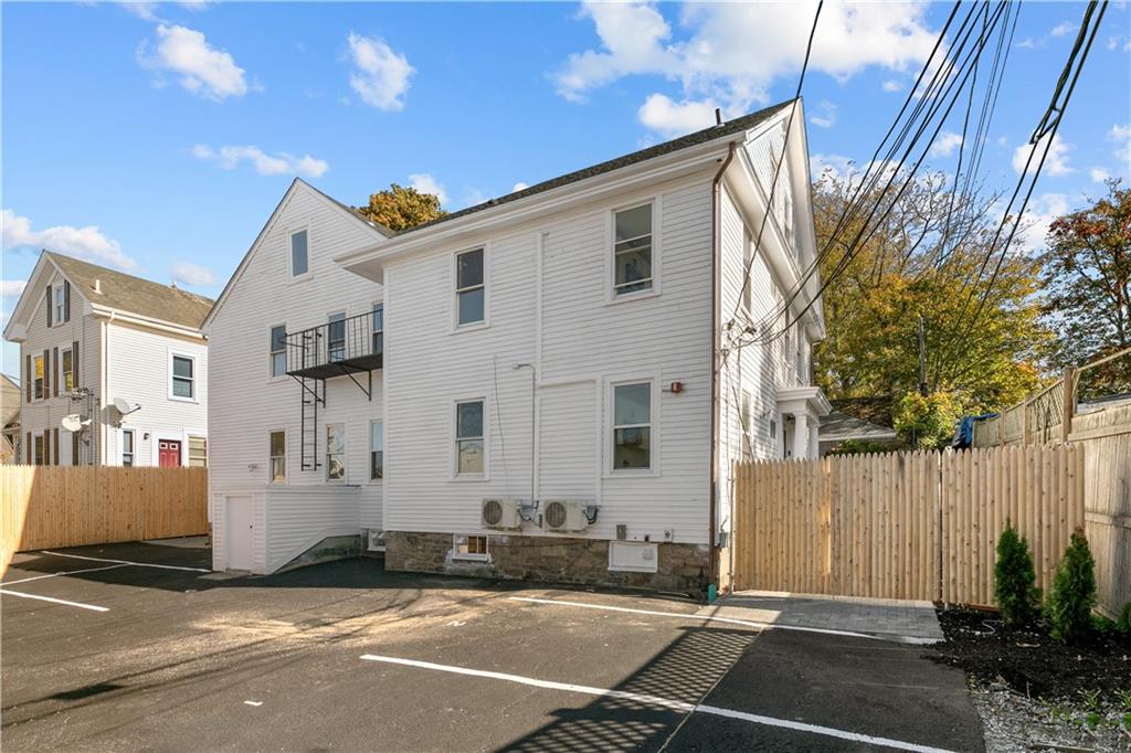 131 Broadway, Unit#2, Newport