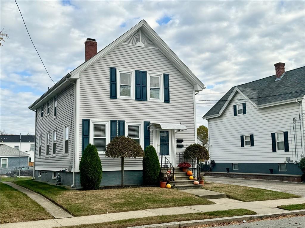 136 Grove Avenue, East Providence