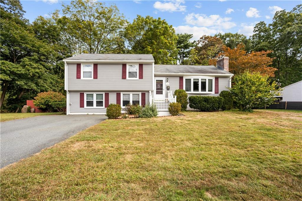 165 Brookside Drive, North Kingstown