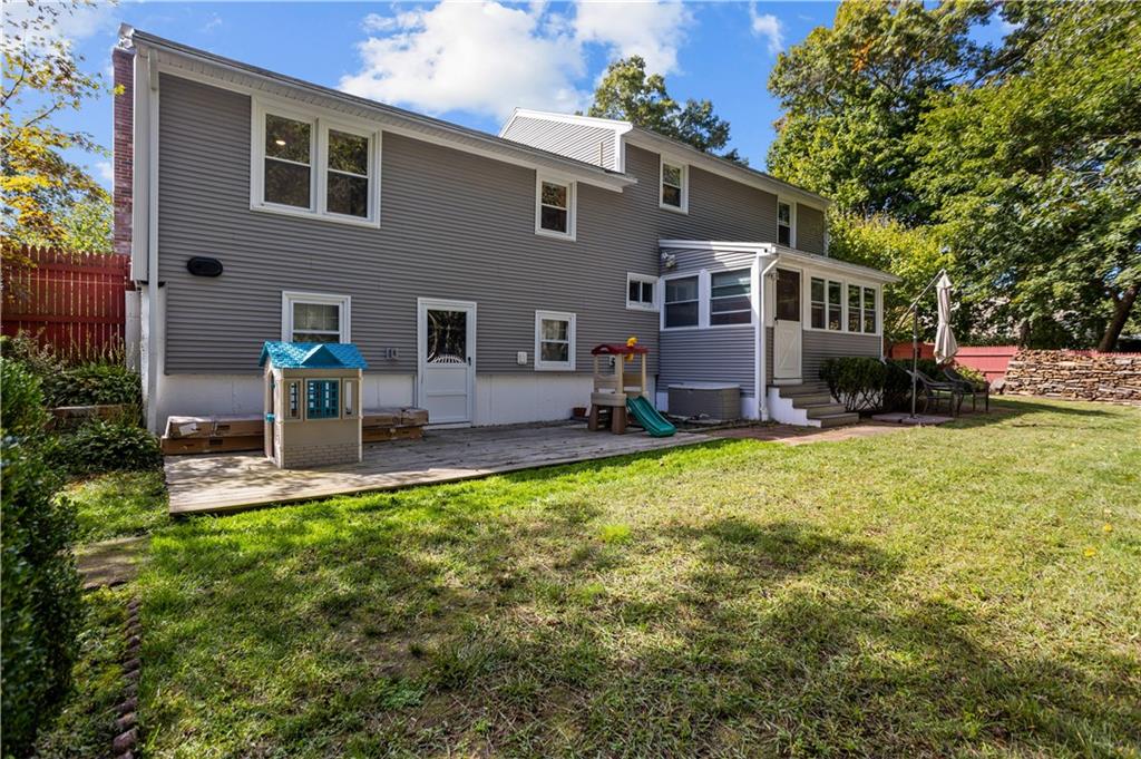 165 Brookside Drive, North Kingstown