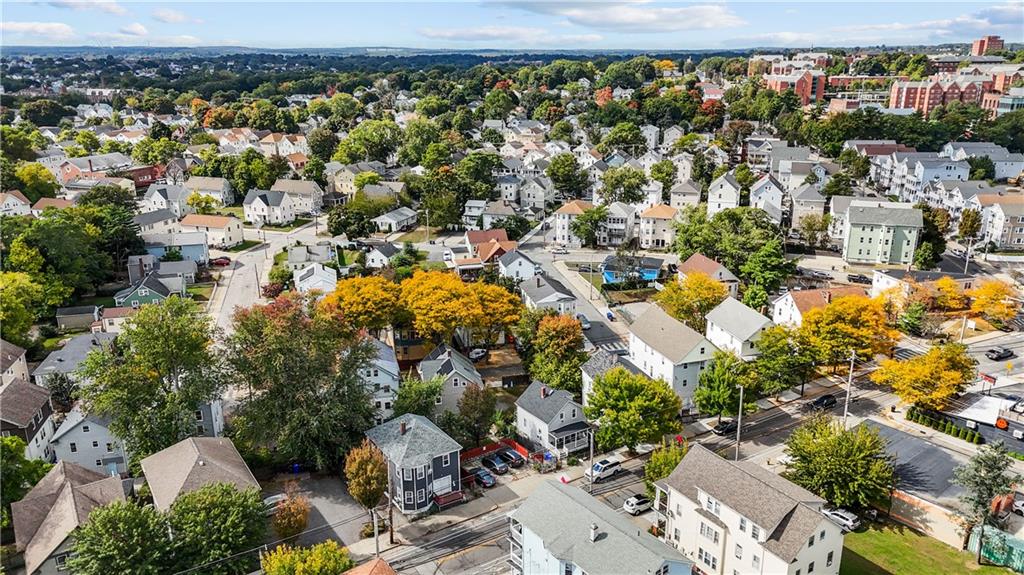 346 Douglas Avenue, Providence