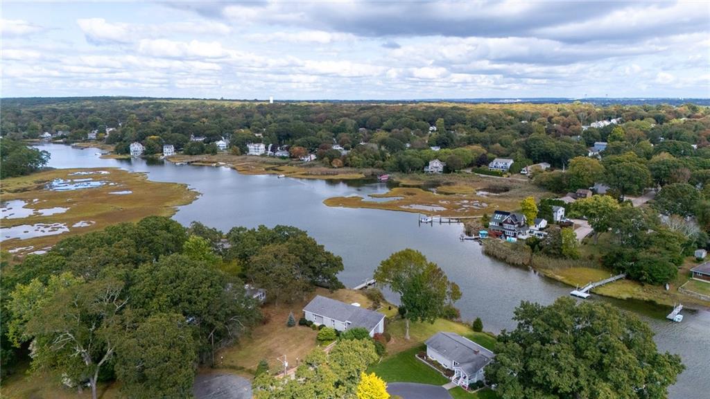 20 Radial Drive, South Kingstown