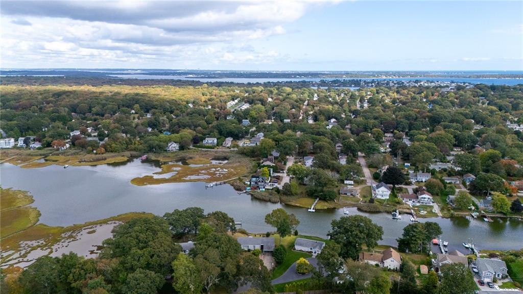 20 Radial Drive, South Kingstown