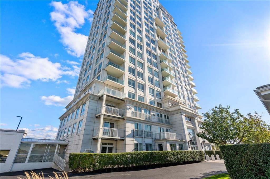 1 Tower Drive, Unit#1202, Portsmouth