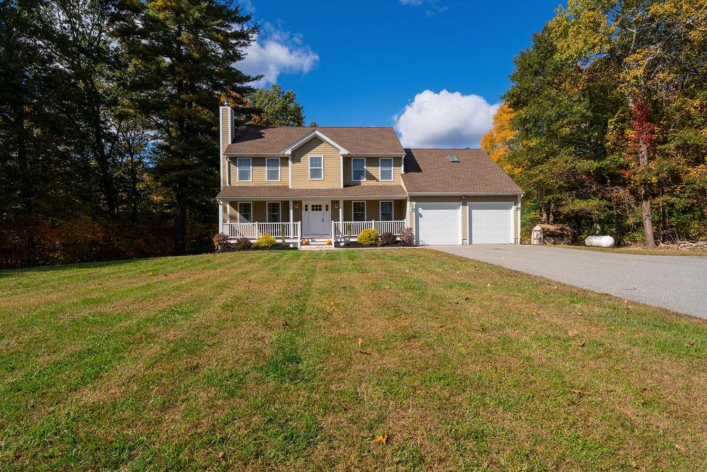 60 Rolling Green Drive, Scituate