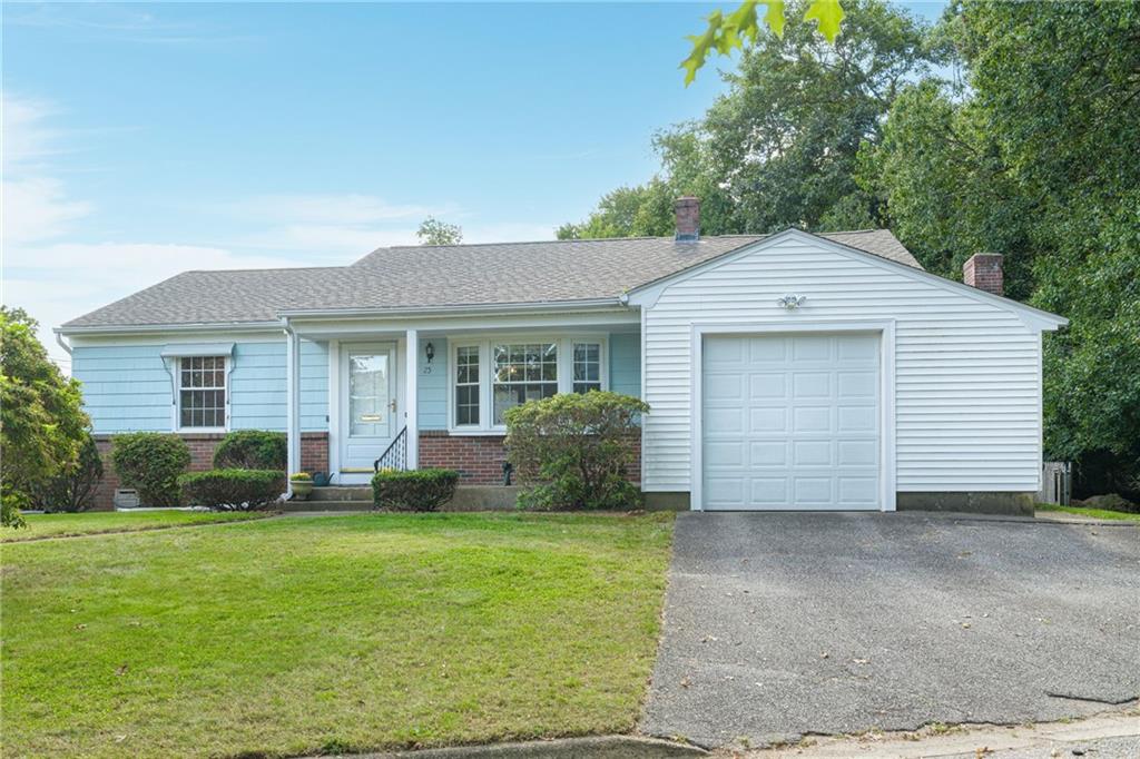 25 Ferncrest Drive, East Providence