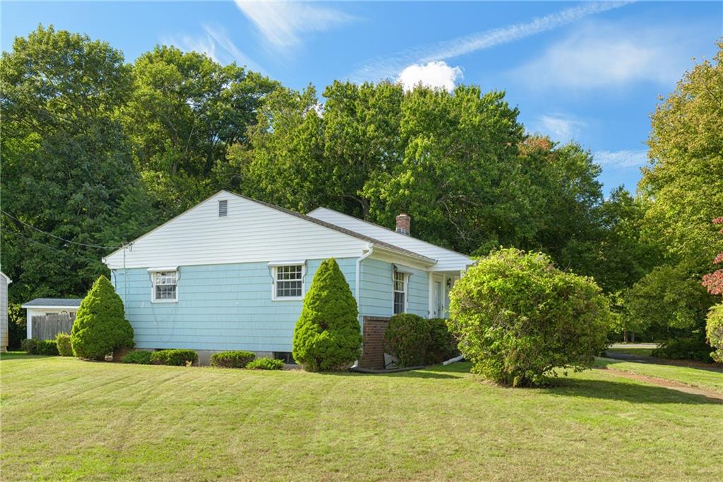 25 Ferncrest Drive, East Providence