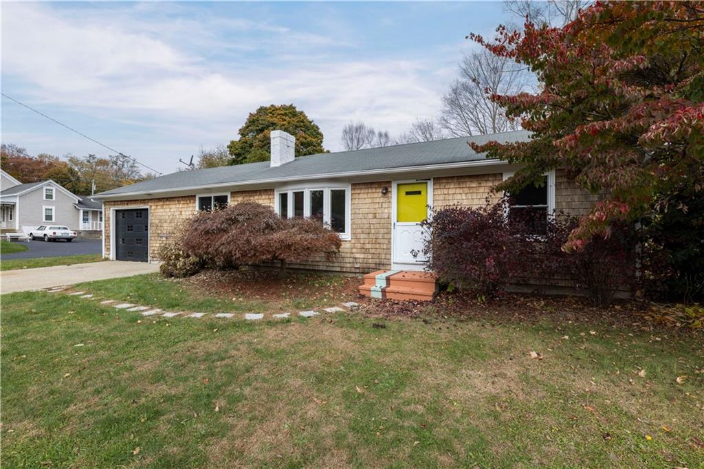 195 Glenwood Drive, North Kingstown