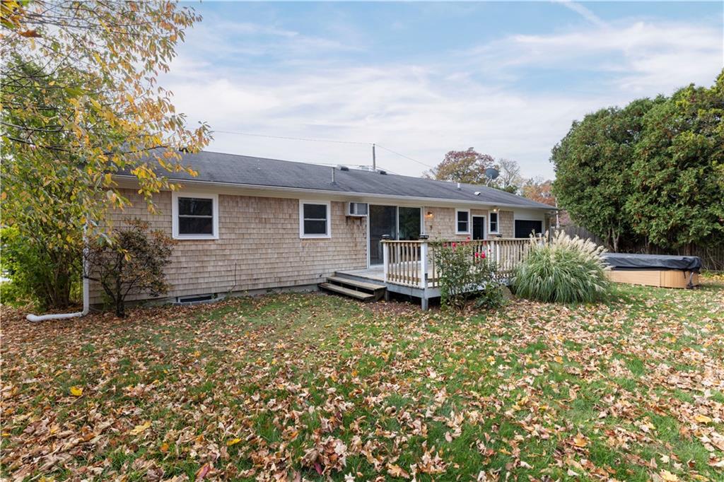 195 Glenwood Drive, North Kingstown