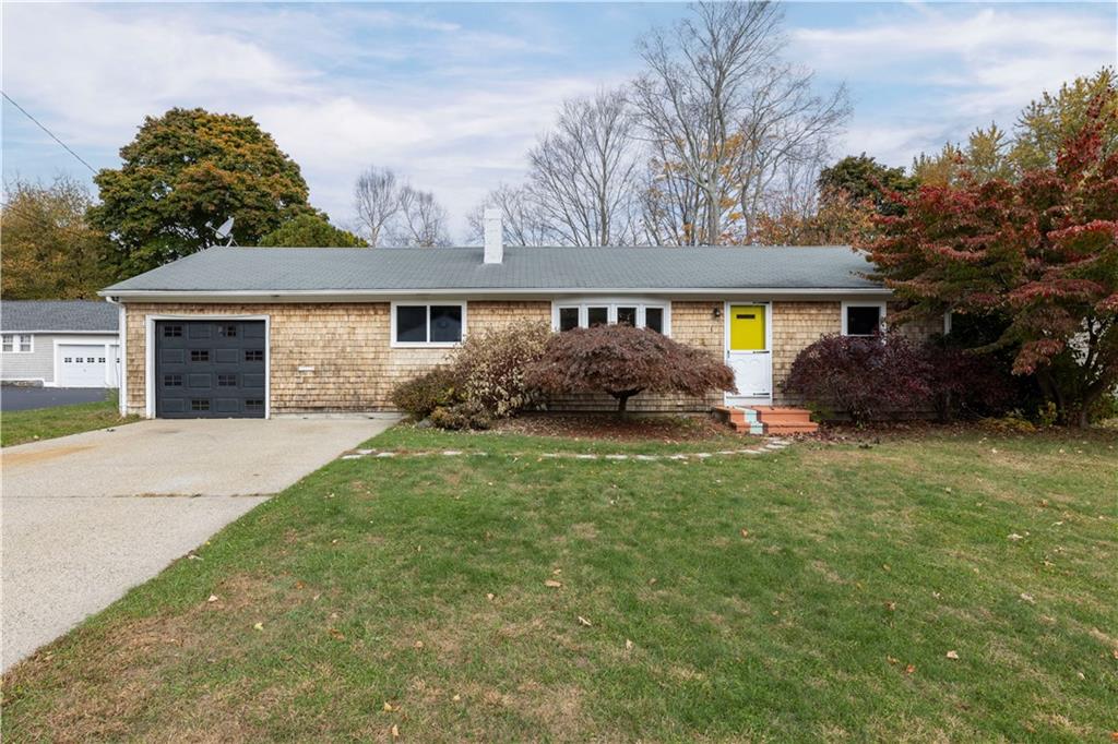 195 Glenwood Drive, North Kingstown