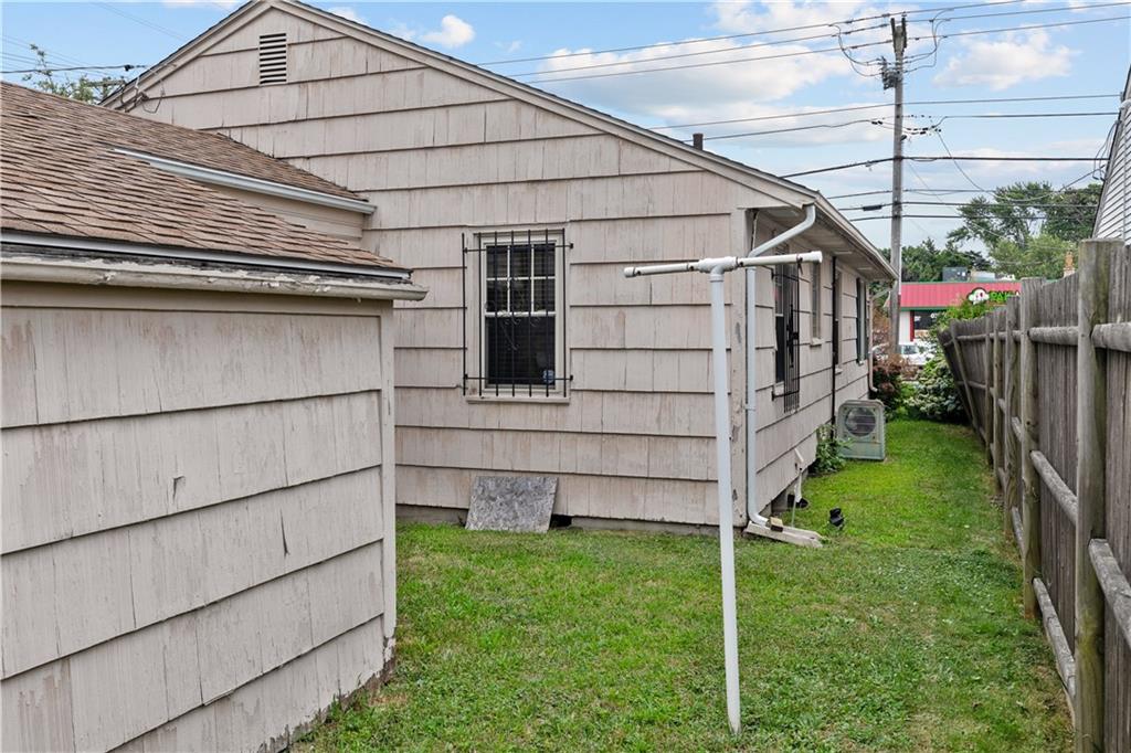 265 Monticello Road, Pawtucket