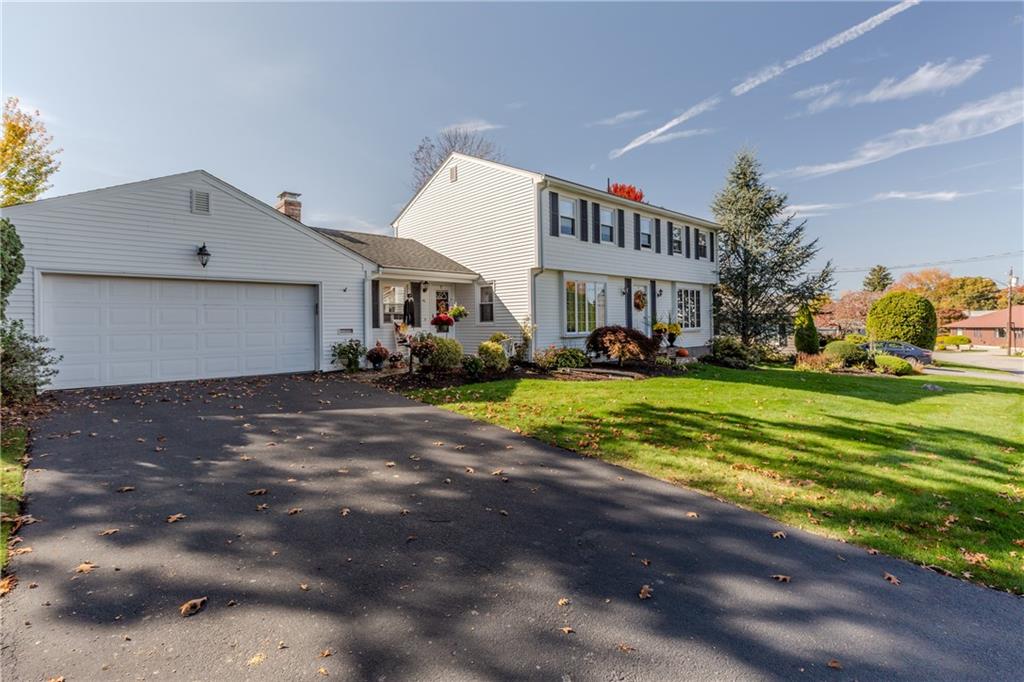 46 Larkspur Drive, Cranston