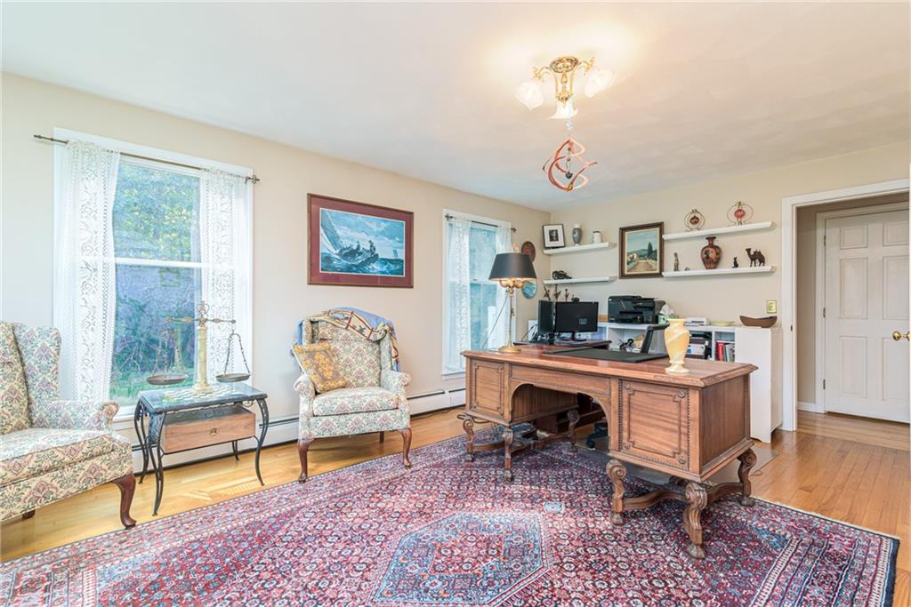 75 Hamilton Allenton Road, North Kingstown