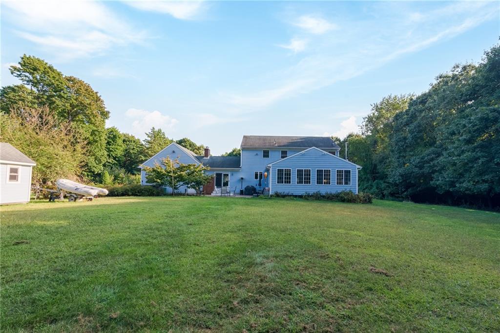 75 Hamilton Allenton Road, North Kingstown