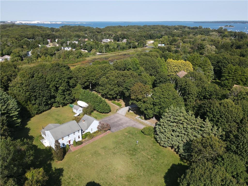 75 Hamilton Allenton Road, North Kingstown