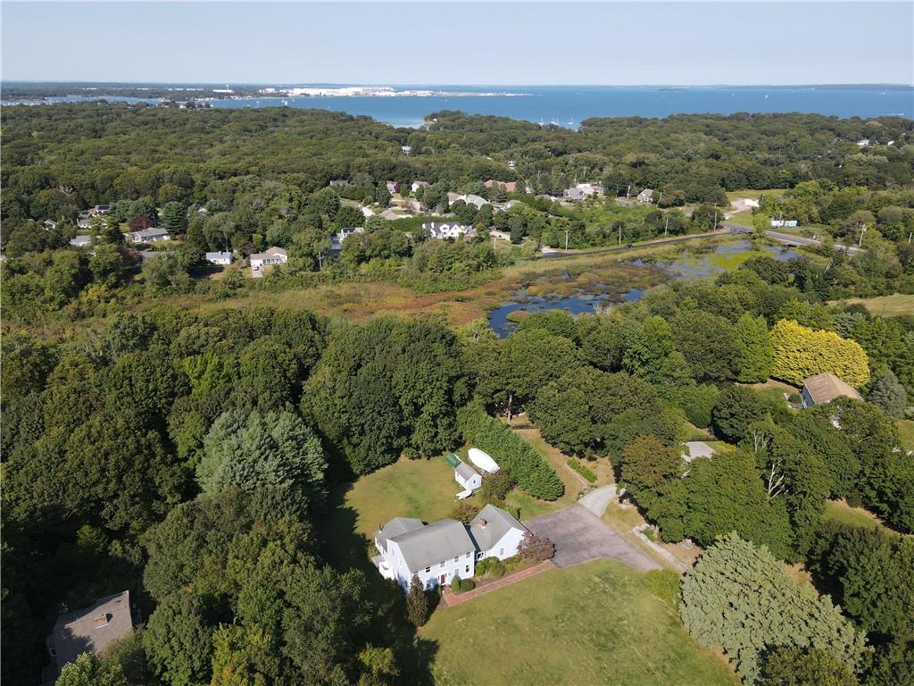 75 Hamilton Allenton Road, North Kingstown